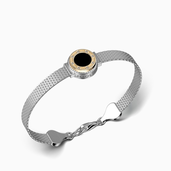 Joollion από επιχρυσωμένο ασήμι 925 με χρυσό 18k. Φορεμένο σε Joolet βραχιόλι με ασημένια αλυσίδα.