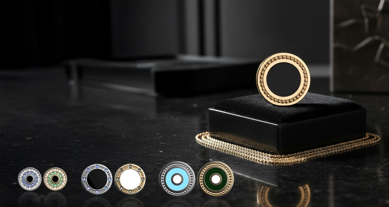 Κεντρικό banner της συλλογής Discus με κοσμήματα Joolify από ασήμι 925, εμπνευσμένα από τη γεωμετρία και την ισορροπία.